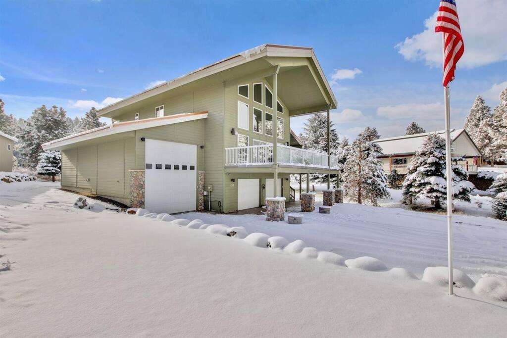 Cascade Lake House - Year Round Fun Sleeps 18 빌라 외부 사진